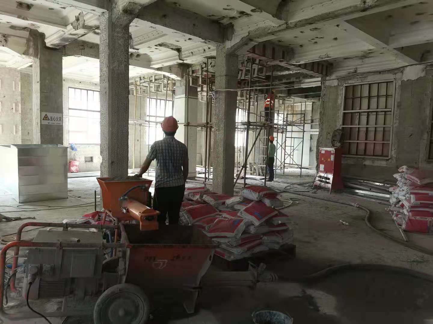 �ۺ����޲�ɰ���������ݵĳ����Լ���������(�ϣ�