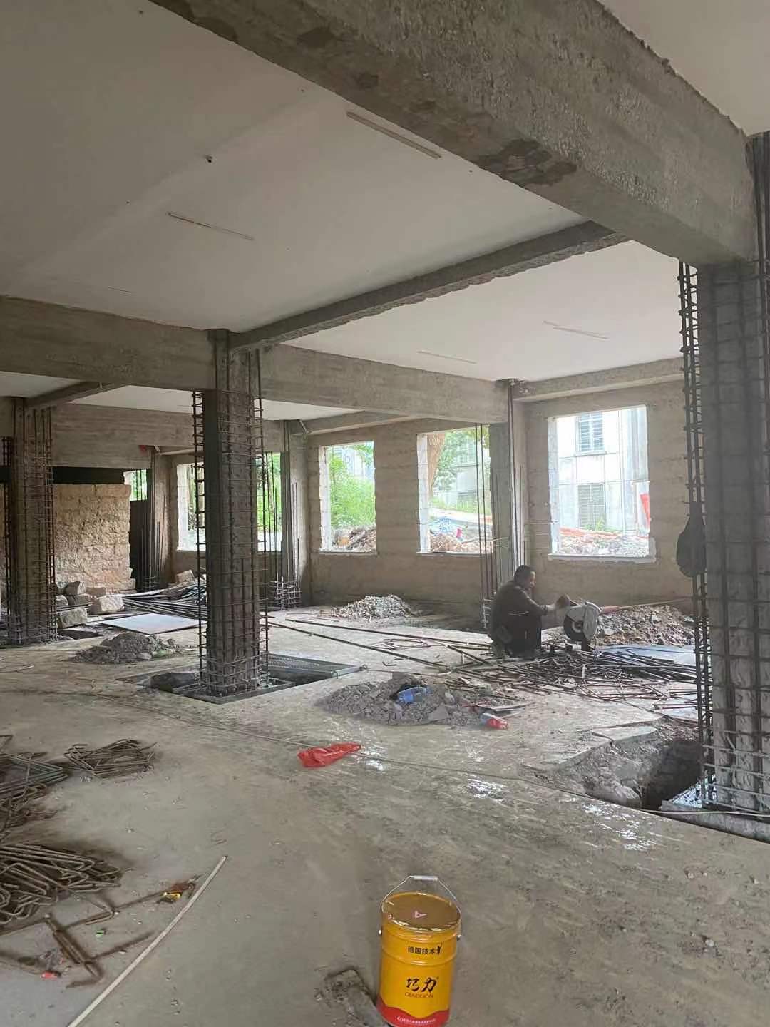 ����8������ש����ʩ����Ҫ�ȸ�������